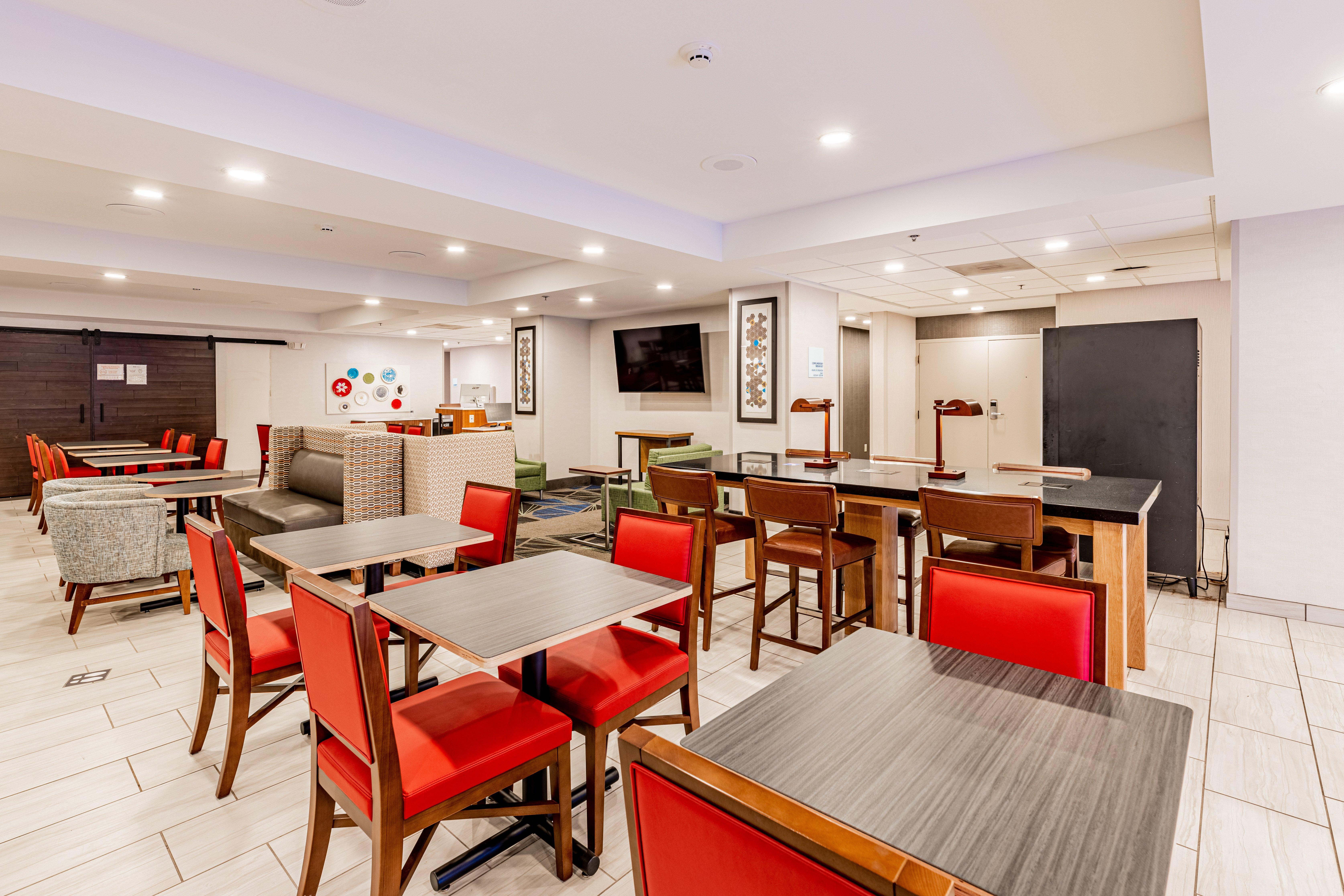 Holiday Inn Express Indianapolis South By Ihg Exterior photo